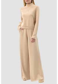 Guess - GUESS Beżowe damskie spodnie dresowe Olympe Wide Leg, Rozmiar XS. Kolor: beżowy. Materiał: dresówka #4