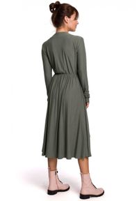 BE - Rozkloszowana sukienka 7/8 z dekoltem V. Materiał: bawełna, elastan #2