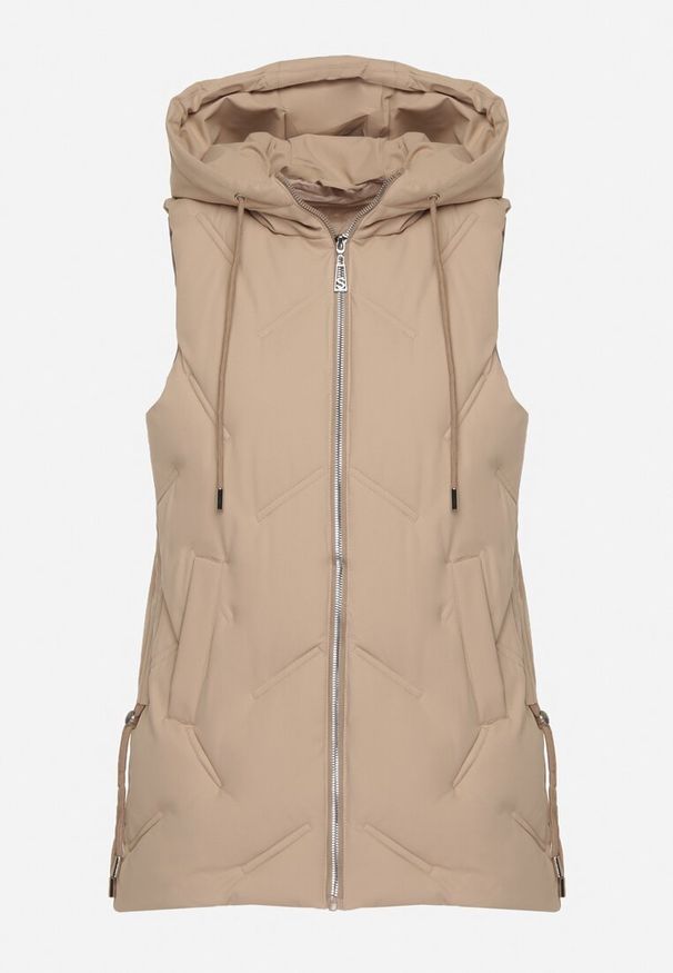 Born2be - Beżowa Casualowa Kamizelka z Kapturem i Pikowanymi Przeszyciami Caletta. Okazja: na co dzień. Typ kołnierza: kaptur. Kolor: beżowy. Materiał: jeans. Styl: casual