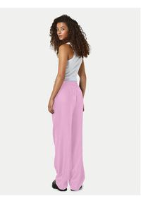 Noisy may - Noisy May Spodnie materiałowe Debbie 27029240 Różowy Regular Fit. Kolor: różowy. Materiał: syntetyk #4