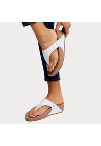 Flip*Flop - Sandały FitFlop Lulu białe. Kolor: biały. Materiał: skóra. Sezon: lato #1