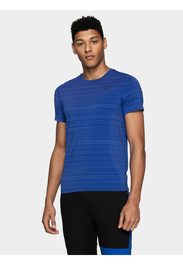 4f - Koszulka do biegania męska. Kolor: niebieski. Materiał: włókno, dzianina. Sport: bieganie
