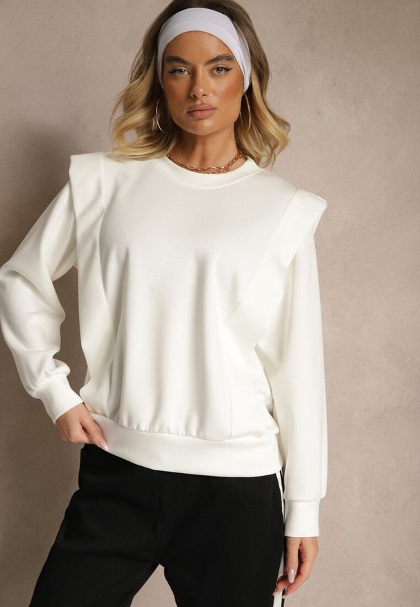 Renee - Biała Bluza z Wiskozą z Szerokimi Ramionami Alioris. Okazja: na co dzień. Kolor: biały. Materiał: wiskoza. Styl: casual, elegancki