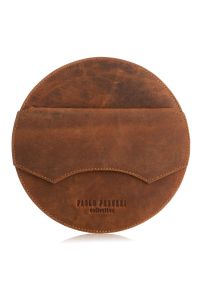 Okrągła listonoszka skórzana PAOLO PERUZZI T-92-OR pomarańczowa. Kolor: pomarańczowy. Sezon: zima, jesień. Materiał: skórzane. Styl: vintage, elegancki. Rodzaj torebki: na ramię #1