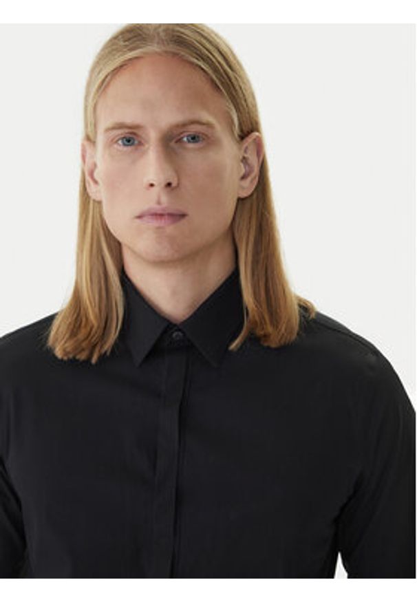 Calvin Klein Koszula LV019EU060 Czarny Extra Slim Fit. Kolor: czarny. Materiał: bawełna