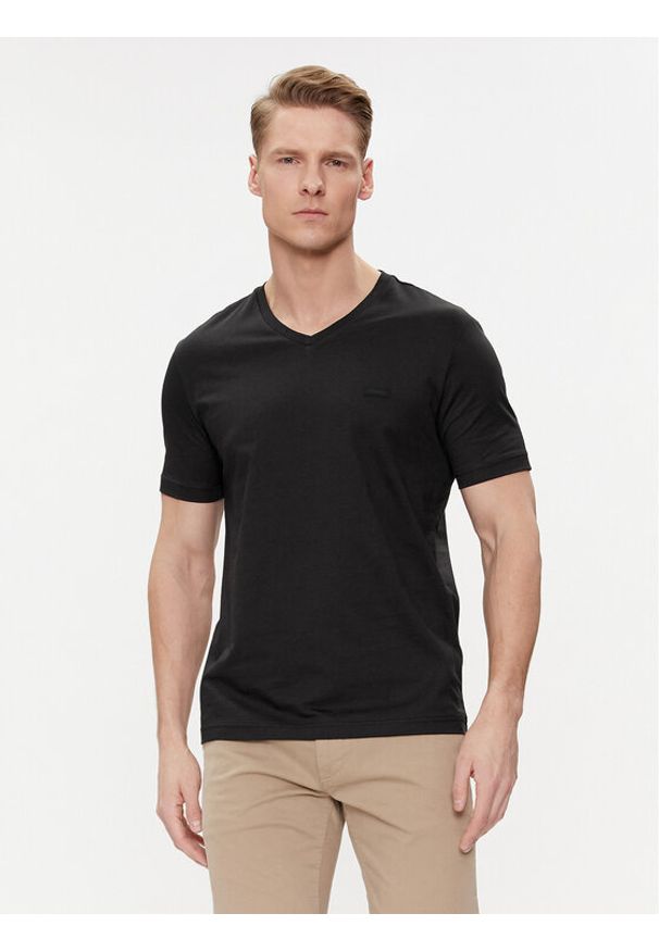 Calvin Klein T-Shirt Smooth K10K112507 Czarny Regular Fit. Kolor: czarny. Materiał: bawełna