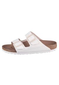 Klapki damskie Birkenstock Arizona. Zapięcie: bez zapięcia. Kolor: biały. Materiał: materiał. Sezon: lato. Sport: turystyka piesza #1