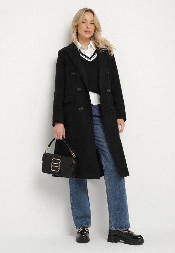 Born2be - Czarny Płaszcz Dwurzędowy Lodis. Okazja: na co dzień. Kolor: czarny. Materiał: tkanina. Długość: długie. Styl: elegancki, casual