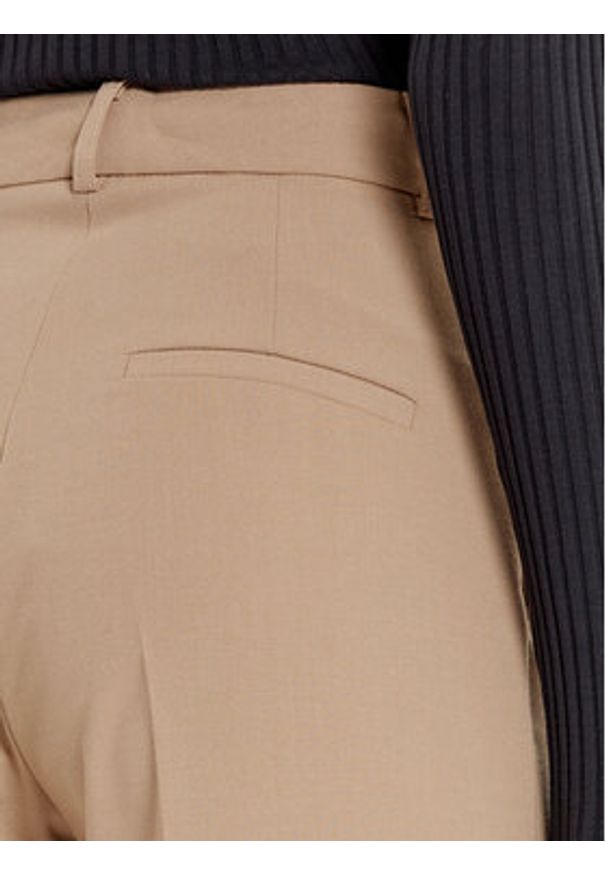 ACCESS FASHION Spodnie materiałowe 44-5064-118 Beżowy Straight Fit. Kolor: beżowy. Materiał: syntetyk