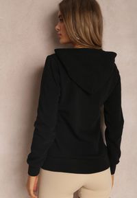 Renee - Czarna Bluza z Kapturem Medo. Typ kołnierza: kaptur. Kolor: czarny. Materiał: jeans, polar, tkanina. Długość rękawa: długi rękaw. Długość: długie. Wzór: prążki. Styl: sportowy