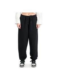 Spodnie Alpha Industries Essentials RL WMN 14605003 - czarne. Kolor: czarny. Materiał: bawełna, poliester, materiał, dresówka. Wzór: aplikacja