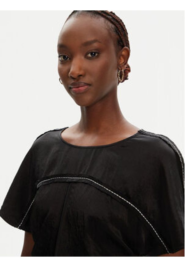 Pinko - PINKO Bluzka 104596 A2BU Czarny Regular Fit. Kolor: czarny. Materiał: syntetyk