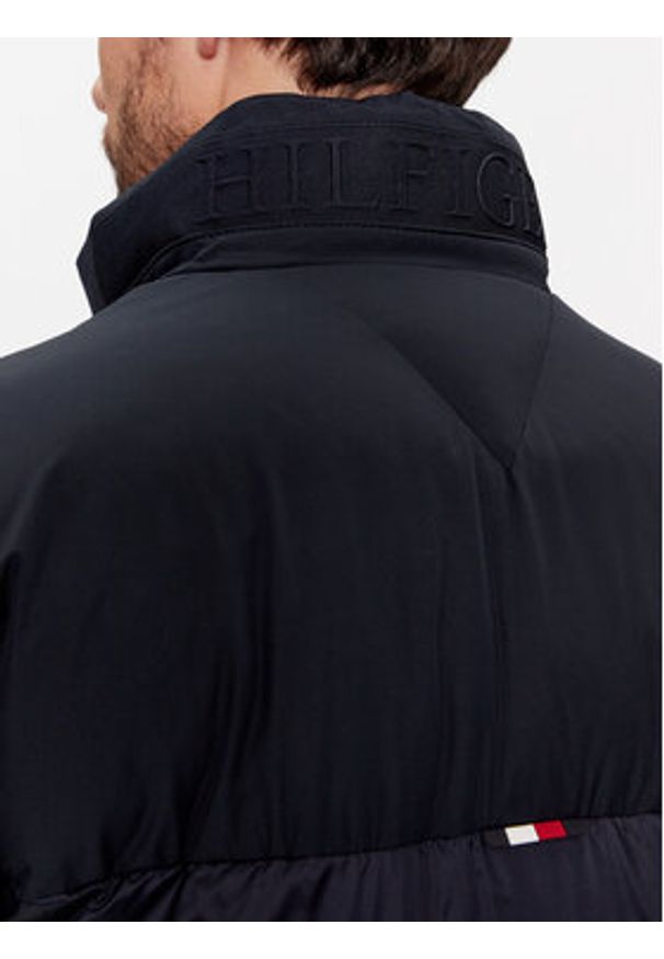 TOMMY HILFIGER - Tommy Hilfiger Kurtka zimowa Tech Stand Collar MW0MW27586 Granatowy Regular Fit. Kolor: niebieski. Materiał: syntetyk. Sezon: zima