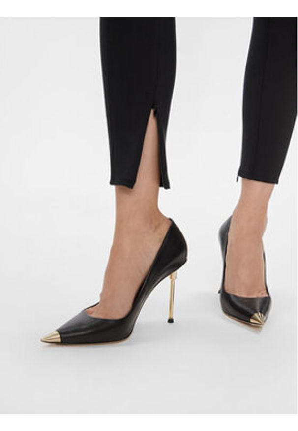 Elisabetta Franchi Spodnie materiałowe PA-036-37E2-V420 Czarny Slim Fit. Kolor: czarny. Materiał: wiskoza, materiał