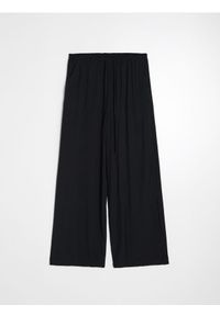 Sinsay - Spodnie wide leg z wiskozą - czarny. Kolor: czarny. Materiał: wiskoza #1