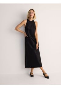 Reserved - Sukienka midi z tkaniny NAIA - czarny. Kolor: czarny. Materiał: tkanina. Długość: midi #1