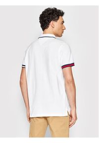 Tommy Jeans Polo Flag DM0DM12963 Biały Regular Fit. Typ kołnierza: polo. Kolor: biały. Materiał: bawełna