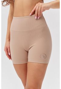 ROUGH RADICAL - Damskie spodenki treningowe fitness Rough Radical Wellness Shorts. Kolor: beżowy. Sport: fitness