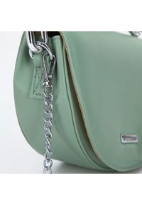 Wittchen - Damska torebka z ekoskóry na grubym łańcuchu szarozielona. Kolor: zielony. Wzór: haft. Dodatki: z haftem. Materiał: skórzane. Styl: klasyczny, elegancki. Rodzaj torebki: na ramię #5