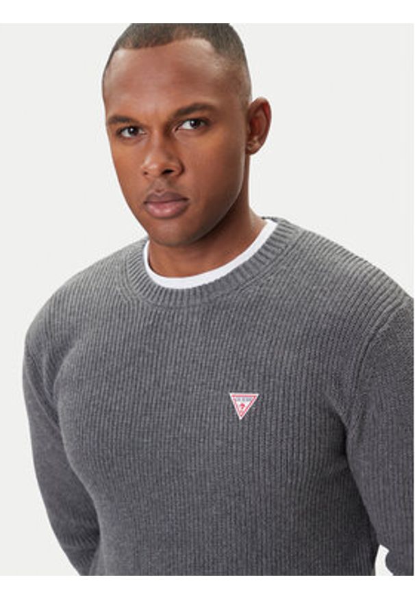 Guess Sweter M4BR30 Z3HM1 Szary Regular Fit. Kolor: szary. Materiał: bawełna