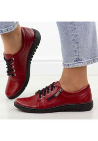 Czerwone granatowe Polskie półbuty damskie Gregors 747. Okazja: na co dzień. Zapięcie: sznurówki. Kolor: czerwony. Materiał: skóra. Szerokość cholewki: normalna. Sezon: wiosna, jesień. Styl: casual, elegancki, klasyczny #1