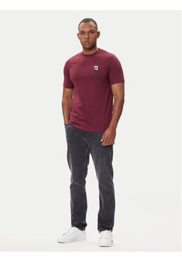Karl Lagerfeld - KARL LAGERFELD T-Shirt 755710 554224 Fioletowy Regular Fit. Typ kołnierza: dekolt w karo. Kolor: fioletowy. Materiał: bawełna