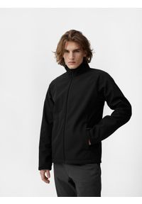 4f - Kurtka softshell wiatroodporna membrana 5 000 męska. Typ kołnierza: kołnierzyk stójkowy. Kolor: czarny. Materiał: softshell