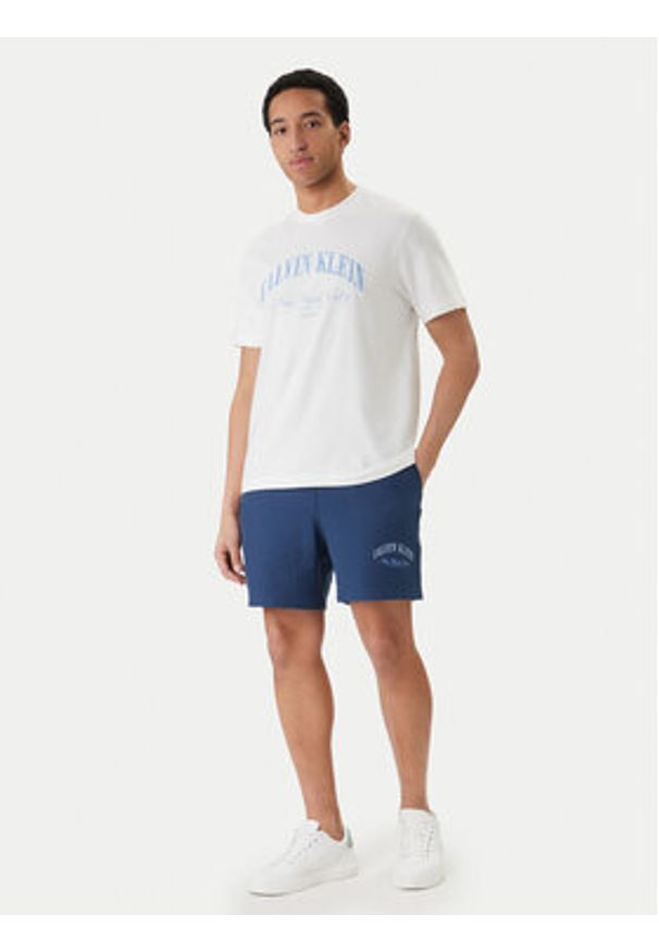 Calvin Klein Jeans Szorty sportowe Collegiate LV04RF275G Granatowy Regular Fit. Kolor: niebieski. Materiał: bawełna. Styl: sportowy
