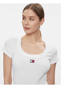 Tommy Jeans T-Shirt Tjw Slim Badge Rib Tee Ss DW0DW17396 Biały Slim Fit. Kolor: biały. Materiał: bawełna #2