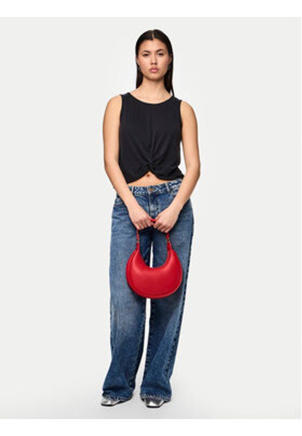 Pieces Top Anora 17149200 Czarny Regular Fit. Kolor: czarny. Materiał: wiskoza