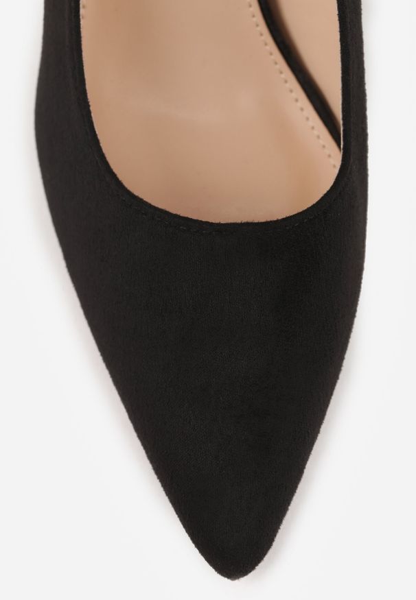 Born2be - Czarne Czółenka na Obcasie z Metaliczną Wstawką i Paskiem Wokół Kostki Linnolira. Okazja: na co dzień. Zapięcie: pasek. Kolor: czarny. Materiał: satyna. Wzór: paski. Obcas: na obcasie. Styl: casual, elegancki, wizytowy. Wysokość obcasa: średni