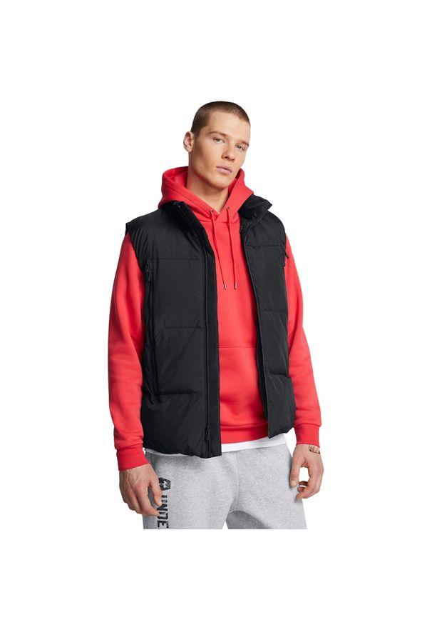 Kurtka puchowa bez rękawów Under Armour Limitless. Kolor: czarny. Materiał: puch. Długość rękawa: bez rękawów