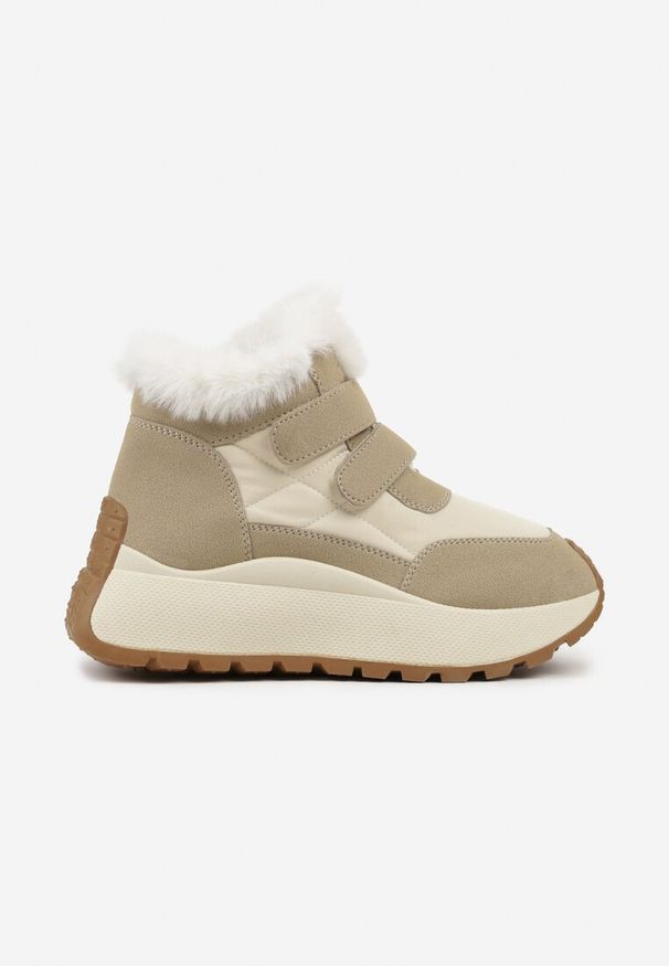 Born2be - Beżowe Sneakersy Śniegowce Vices na Grubej Podeszwie z Zapięciem na Rzep i Futrem Nelisella. Zapięcie: rzepy. Kolor: beżowy. Materiał: futro. Wzór: aplikacja. Sezon: zima