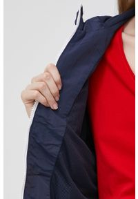 Tommy Jeans kurtka DW0DW13015.PPYY damska kolor granatowy przejściowa. Kolor: niebieski. Materiał: poliamid #5