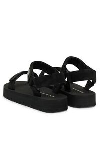Armani Exchange Sandały XDP064 XV928 00002 Czarny. Kolor: czarny. Materiał: materiał #3