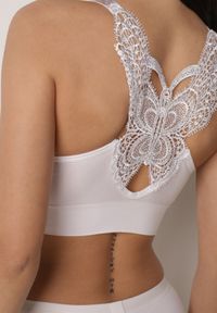 Born2be - Biały Biustonosz z Koronką w Cyrkonie Liurada. Kolor: biały. Materiał: koronka. Rodzaj stanika: wyciągane miseczki. Wzór: koronka #4