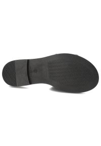 Czarne Klapki Armodo Modne Obuwie Damskie. Okazja: na co dzień. Kolor: czarny. Materiał: skóra. Wzór: gładki. Styl: casual, klasyczny, elegancki #4