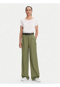 Marc O'Polo Spodnie materiałowe 506 0341 10105 Zielony Loose Fit. Kolor: zielony. Materiał: bawełna