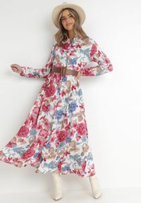 Born2be - Biała Sukienka Koszulowa z Rozcięciem w Kwiaty Vethere. Kolor: biały. Długość rękawa: długi rękaw. Wzór: kwiaty. Typ sukienki: koszulowe. Styl: elegancki. Długość: maxi #2