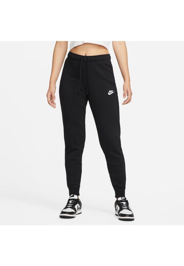 Nike - Spodnie Mid-Rise Slim Rozmiar M Różowy - DQ5174-690. Kolor: różowy. Materiał: materiał. Sport: fitness