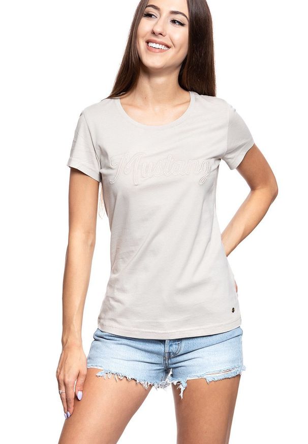 Mustang - MUSTANG T SHIRT DAMSKI Alexia C Embro Dove 1009060 4025. Wzór: nadruk