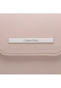 Calvin Klein Torebka Daily Dressed Crossbody W/Flap K60K610730 Różowy. Kolor: różowy. Materiał: skórzane #4