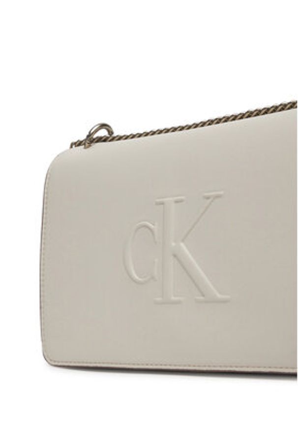 Calvin Klein Jeans Torebka Sculpted Ew Flap25 Shoulder Bag LV04K3035G Biały. Kolor: biały. Materiał: skórzane