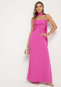 Born2be - Fuksjowa Taliowana Sukienka Ozdobiona Szalem i Marszczeniem Melovea. Okazja: na co dzień. Kolor: różowy. Materiał: skóra. Długość rękawa: na ramiączkach. Wzór: aplikacja. Styl: casual, elegancki #3