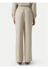 Vero Moda Spodnie materiałowe Jesmilo 10287363 Beżowy jasny Regular Fit. Kolor: beżowy. Materiał: len #4