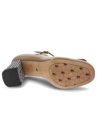 Beżowe Czółenka Armodo Eleganckie Obuwie Damskie Na Obcasie. Okazja: na co dzień. Kolor: beżowy. Materiał: skóra, lakier. Obcas: na obcasie. Styl: elegancki. Wysokość obcasa: średni #7