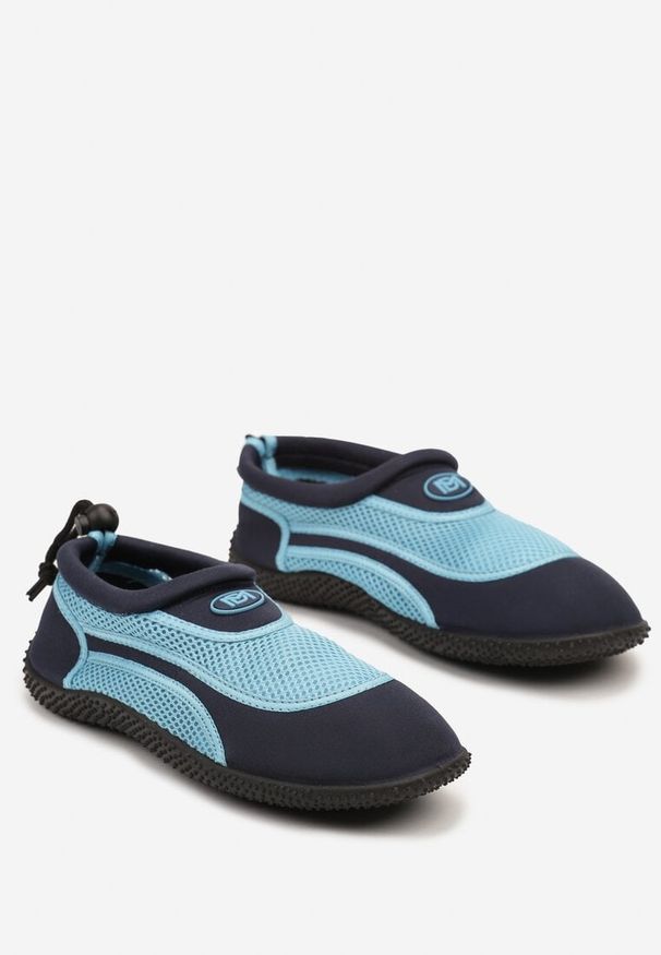 Born2be - Granatowo-Niebieskie Płaskie Buty Sportowe do Wody Renelsea. Okazja: na co dzień, na plażę, na spacer. Zapięcie: bez zapięcia. Kolor: niebieski. Materiał: len. Sezon: lato. Sport: pływanie, turystyka piesza