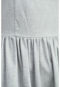 Marie Zélie - Sukienka Melania bawełna flanelowa w jodełkę szara. Kolor: szary. Materiał: bawełna. Długość rękawa: krótki rękaw. Wzór: jodełka #3