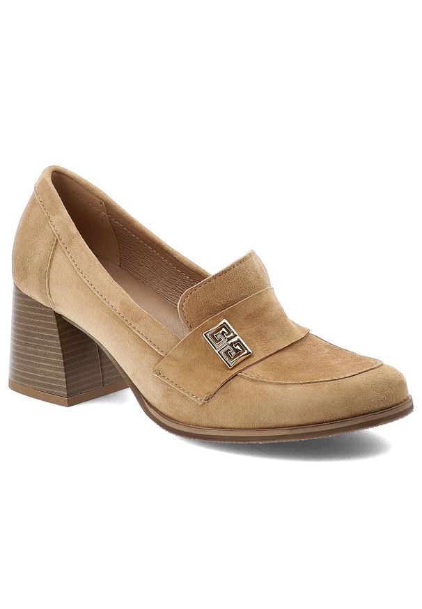 Półbuty damskie Armodo, cholewka ze skóry naturalnej zamszowej wsuwany fason z ozdobnym paskiem i metalowym elementem, brązowe, 20207. Zapięcie: pasek. Kolor: brązowy. Materiał: skóra, zamsz. Szerokość cholewki: normalna