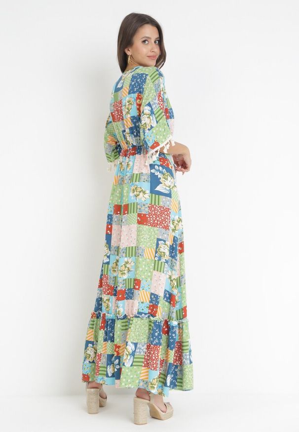 Born2be - Zielona Rozkloszowana Sukienka Maxi w Patchworkowy Wzór Daliah. Kolor: zielony. Wzór: aplikacja. Długość: maxi